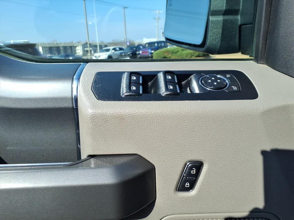 Thumbnail: 2017 Ford F-150 - 12