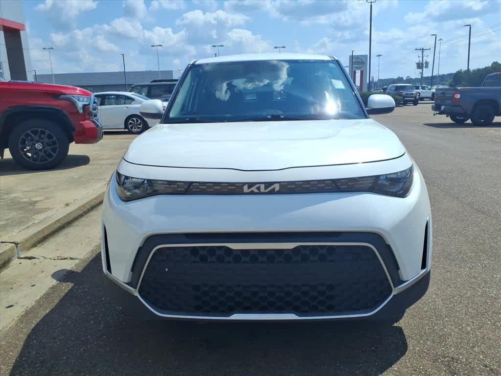 Thumbnail: 2023 Kia Soul - 2