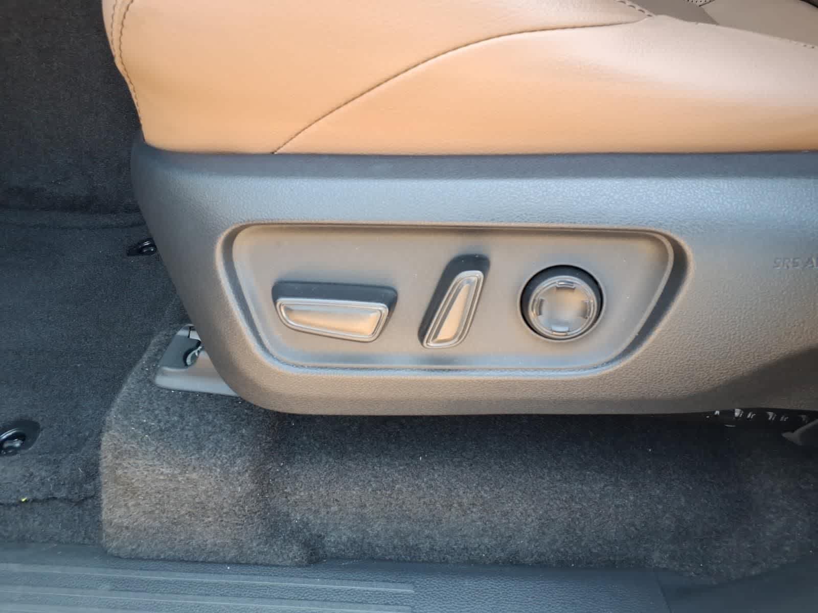 Thumbnail: 2025 Toyota 4Runner - 12