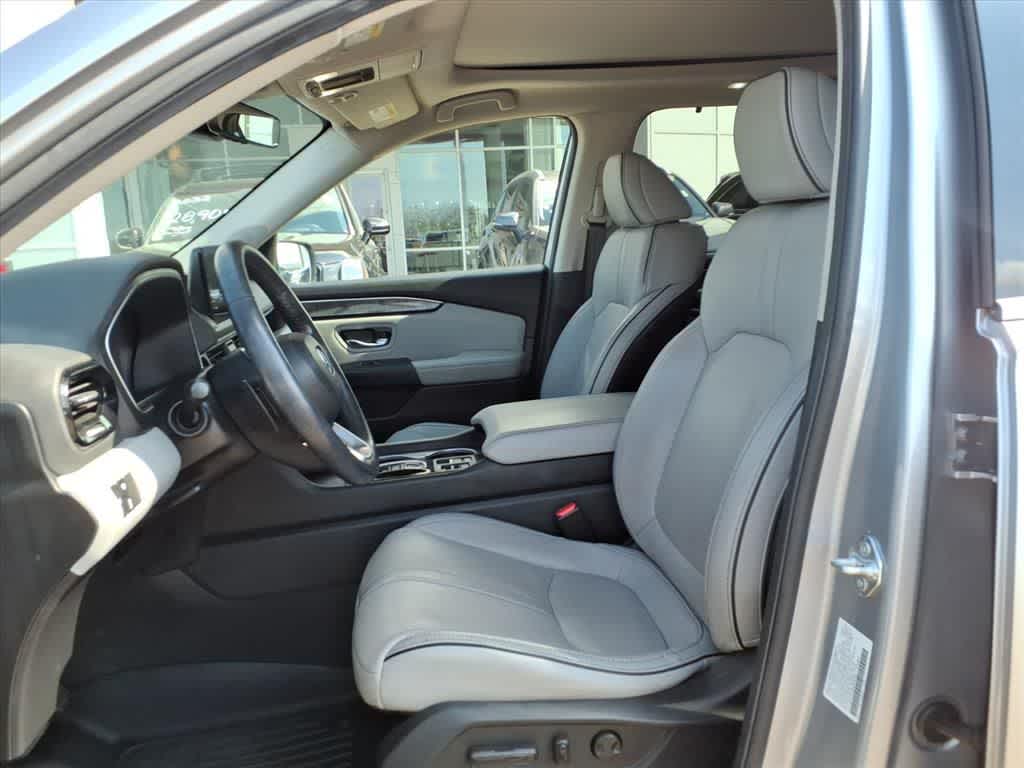 Thumbnail: 2025 Honda Pilot - 26