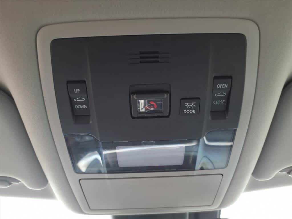 Thumbnail: 2022 Lexus RX - 24