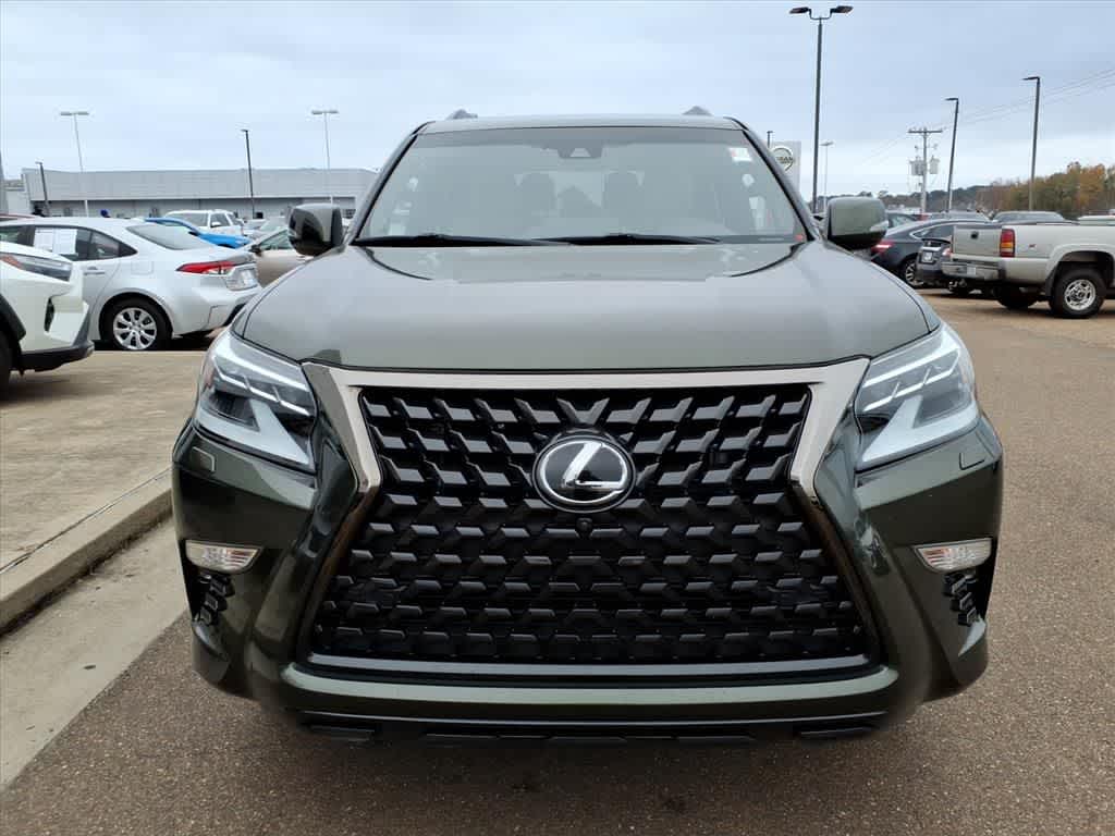 Thumbnail: 2023 Lexus GX - 2