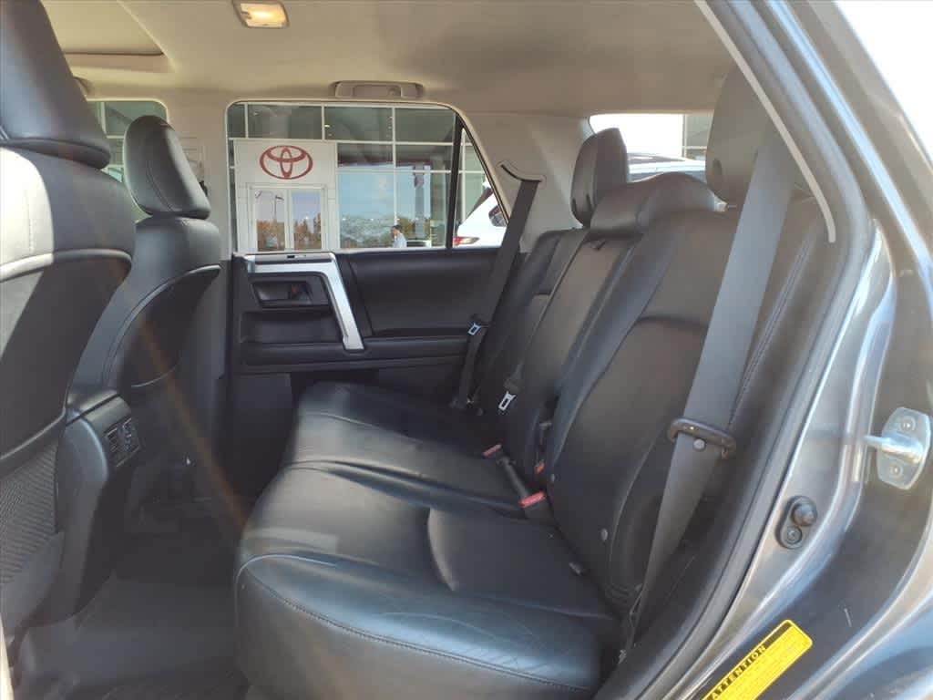 Thumbnail: 2013 Toyota 4Runner - 29