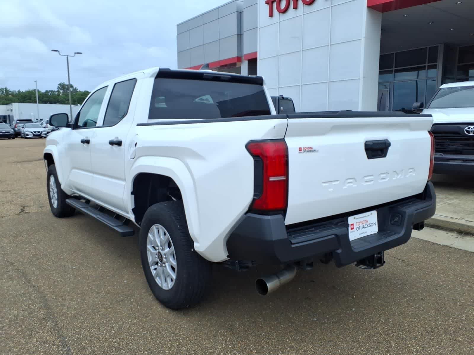 Thumbnail: 2025 Toyota Tacoma - 7