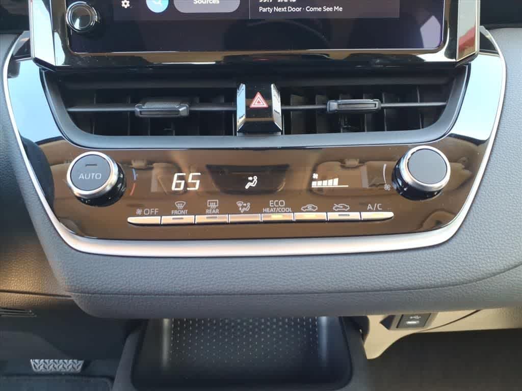 Thumbnail: 2025 Toyota Corolla - 19