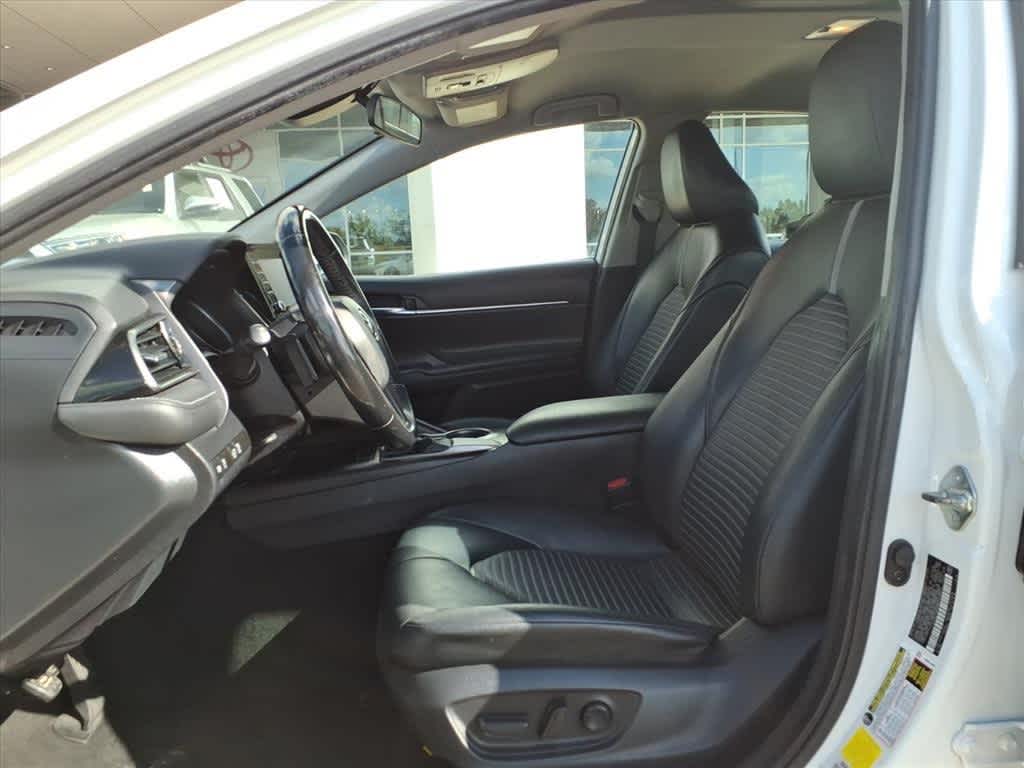 Thumbnail: 2021 Toyota Camry - 25