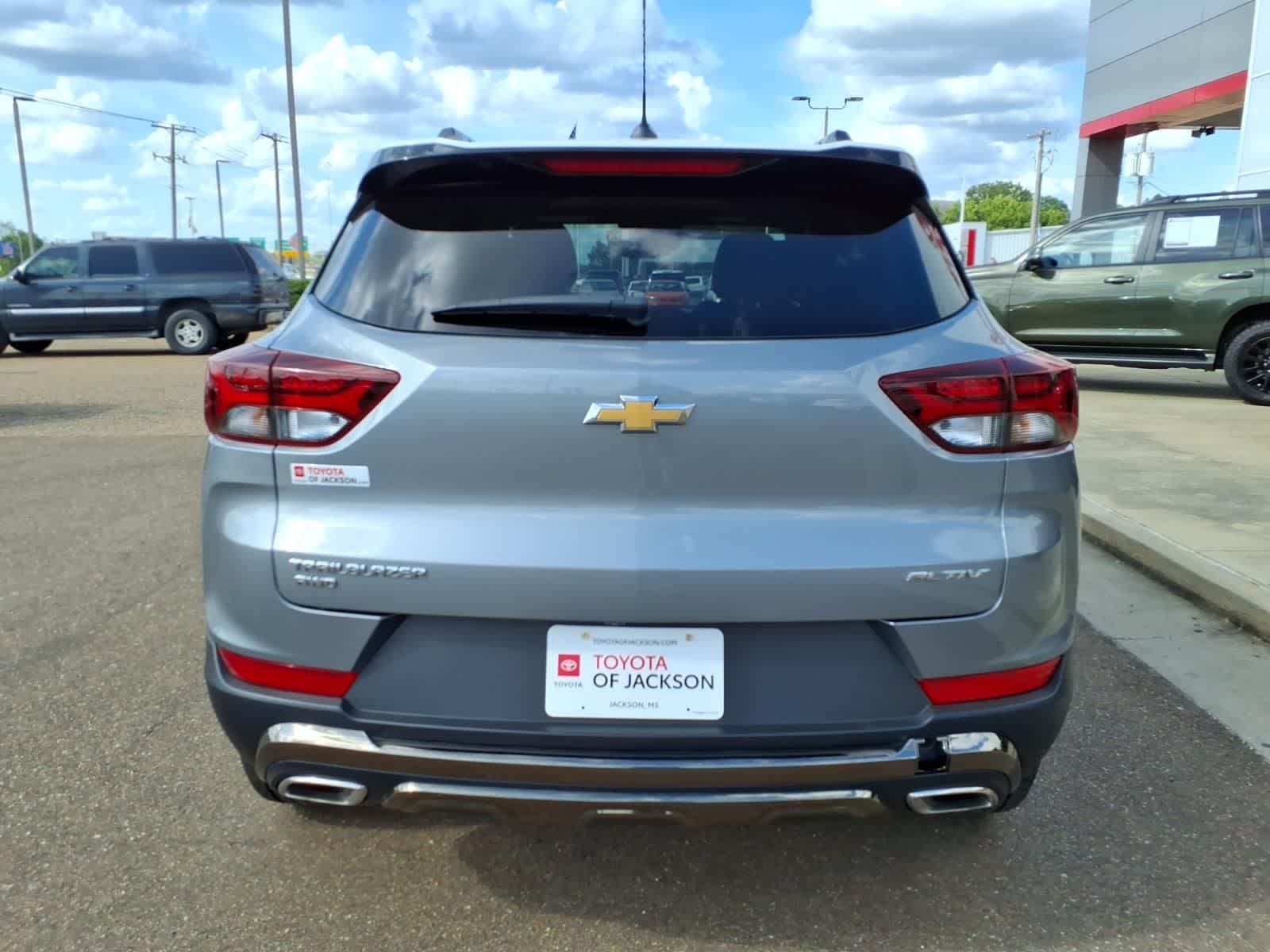 Thumbnail: 2023 Chevrolet TrailBlazer - 6