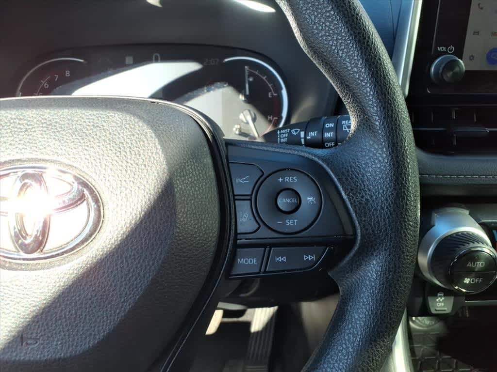 Thumbnail: 2024 Toyota RAV4 - 15