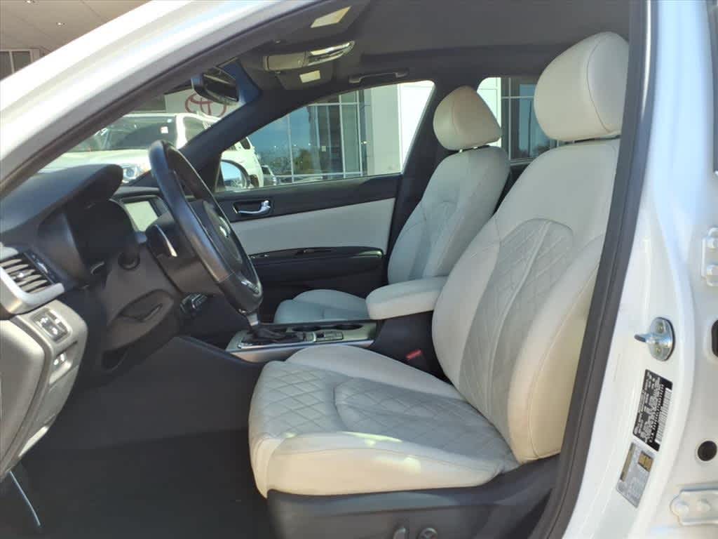 Thumbnail: 2016 Kia Optima - 25