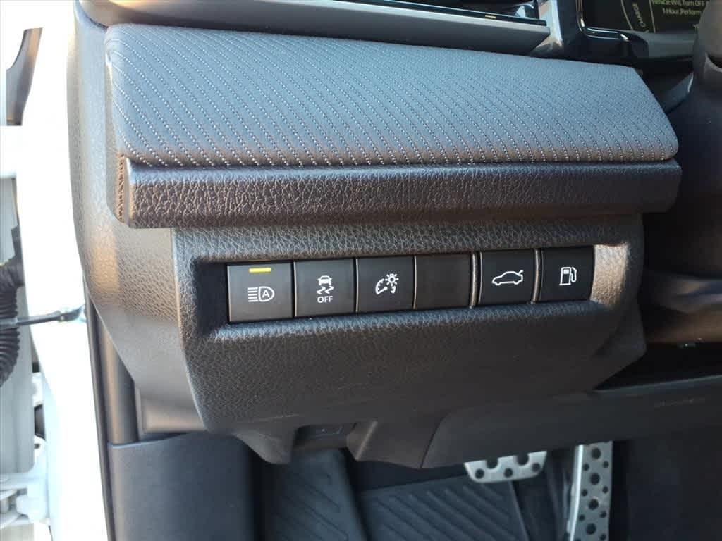 Thumbnail: 2025 Toyota Camry - 13