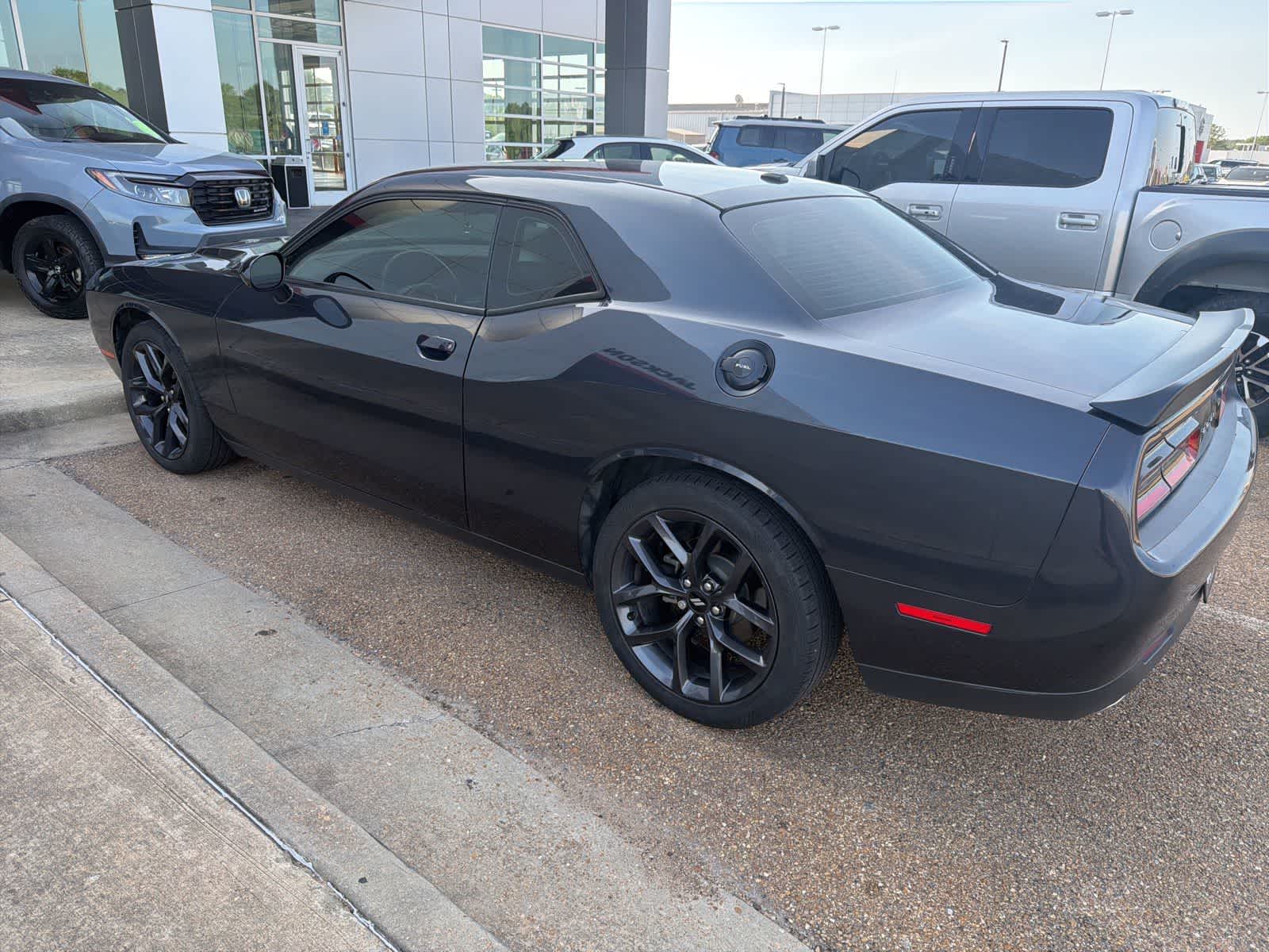 Thumbnail: 2019 Dodge Challenger - 4