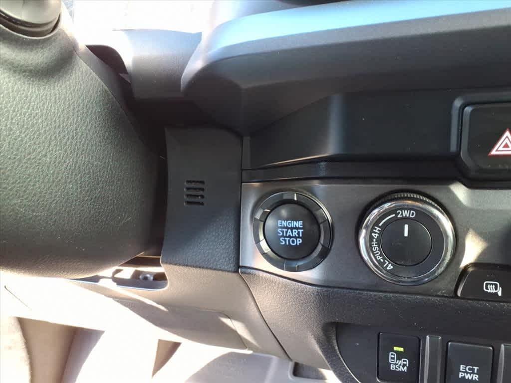 Thumbnail: 2023 Toyota Tacoma - 18