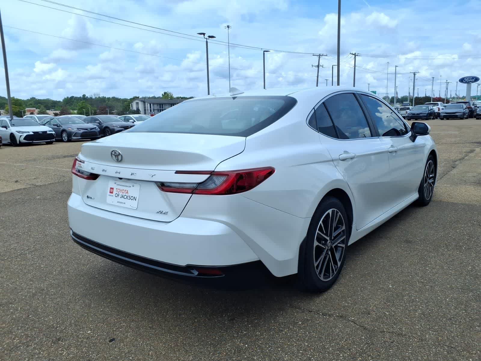 Thumbnail: 2025 Toyota Camry - 5