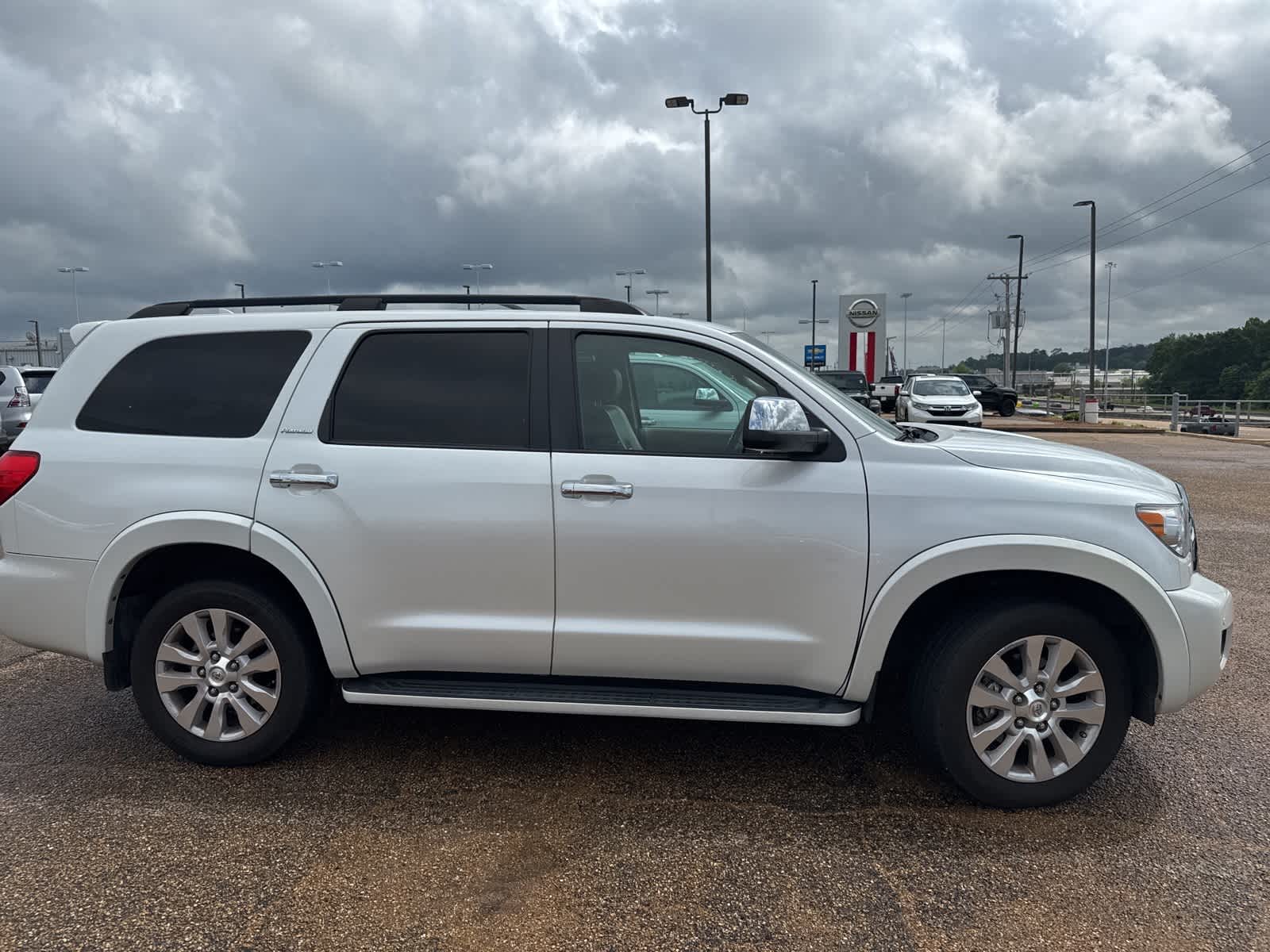 Thumbnail: 2017 Toyota Sequoia - 4