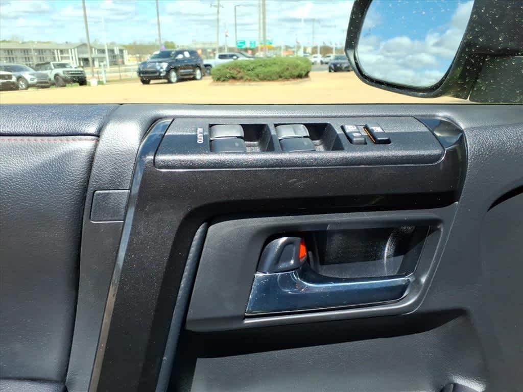 Thumbnail: 2022 Toyota 4Runner - 12