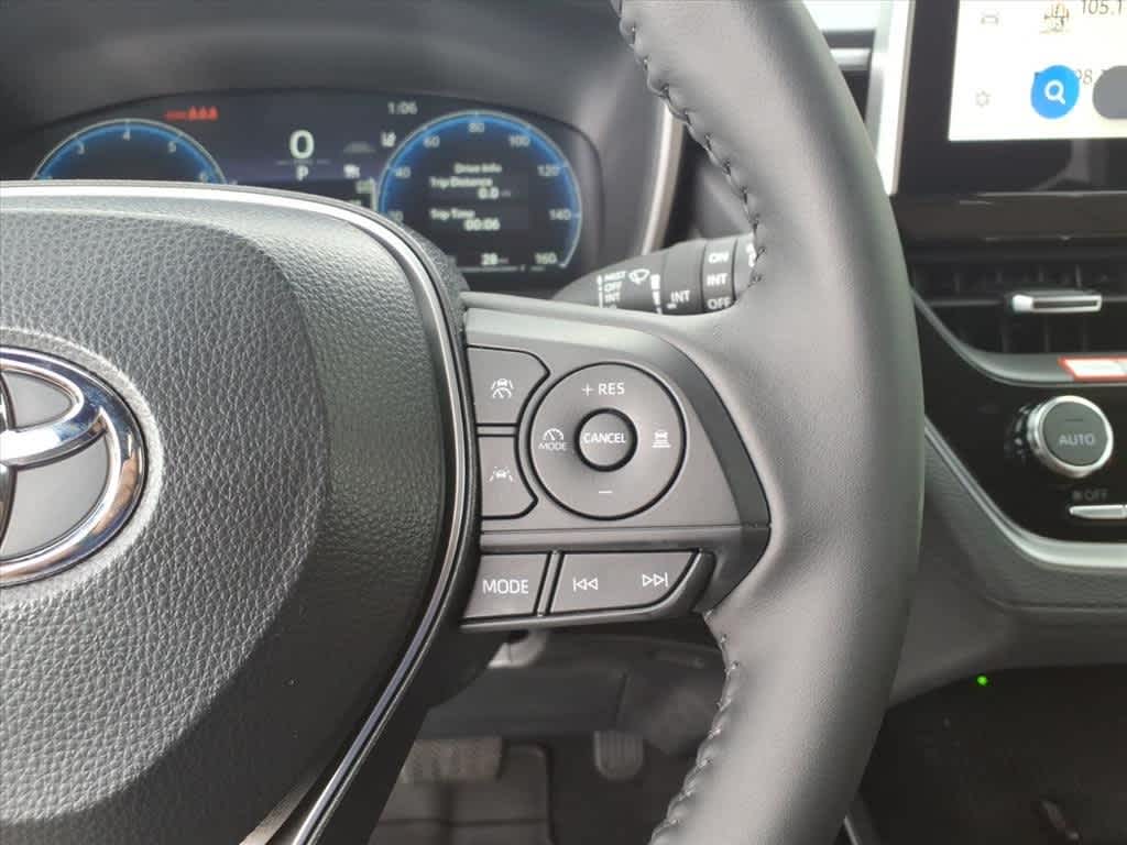 Thumbnail: 2026 Toyota Corolla Cross - 16