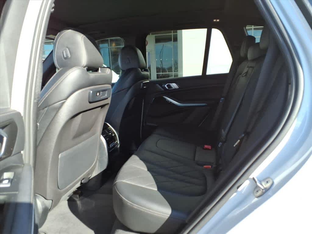 Thumbnail: 2023 BMW X5 - 28