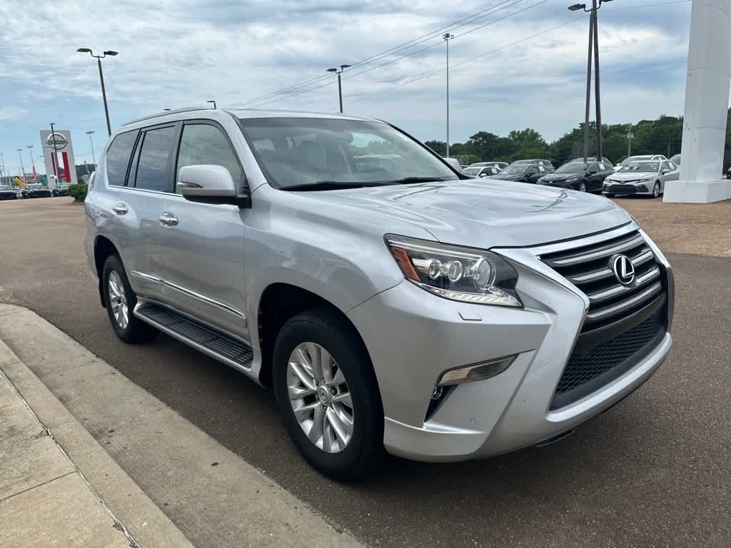 Thumbnail: 2014 Lexus GX - 3