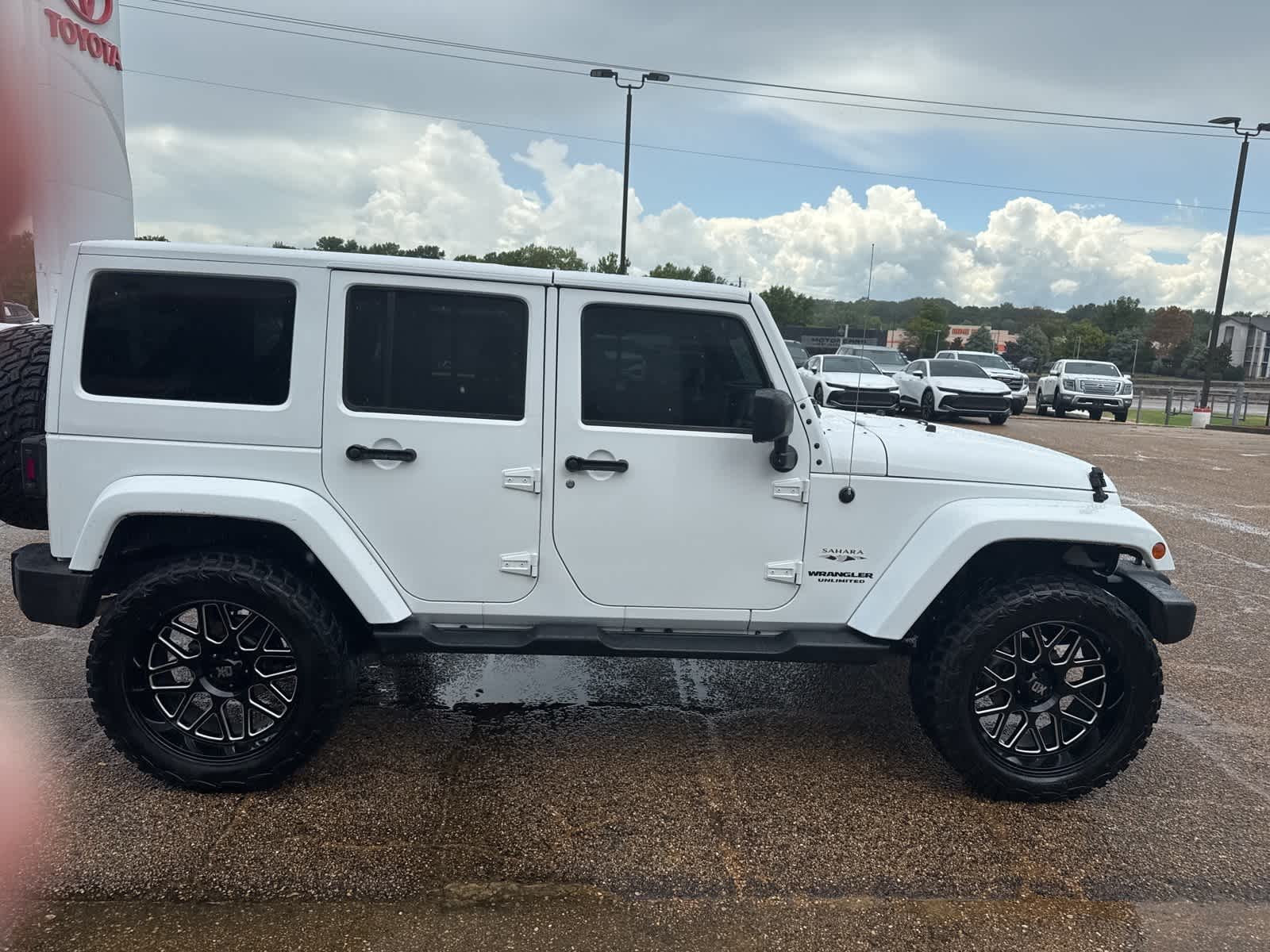 Thumbnail: 2016 Jeep Wrangler - 3
