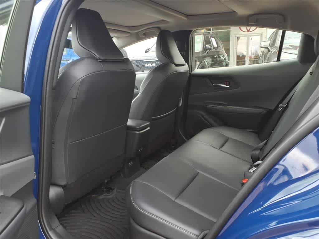 Thumbnail: 2025 Toyota Prius - 31