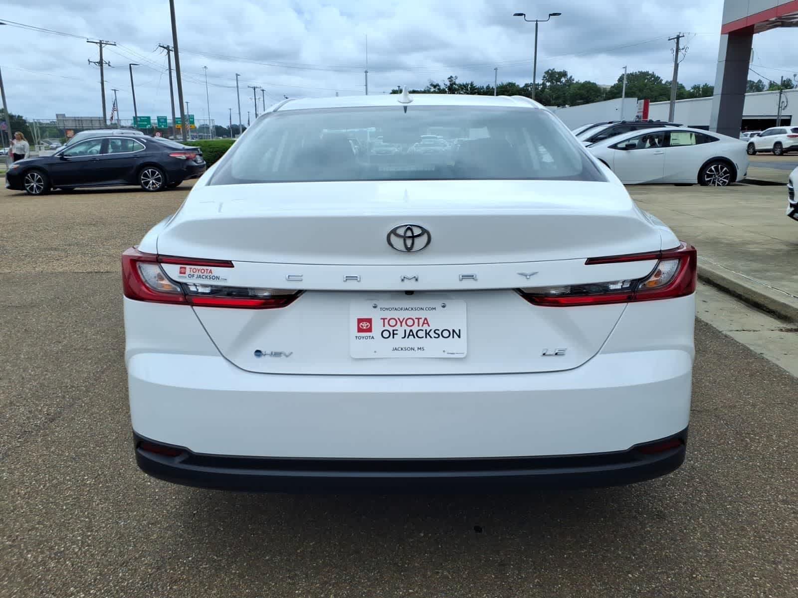 Thumbnail: 2025 Toyota Camry - 6