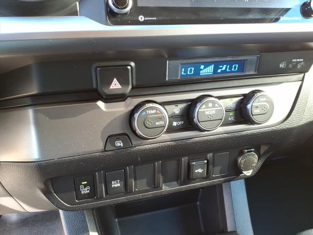 Thumbnail: 2022 Toyota Tacoma - 20