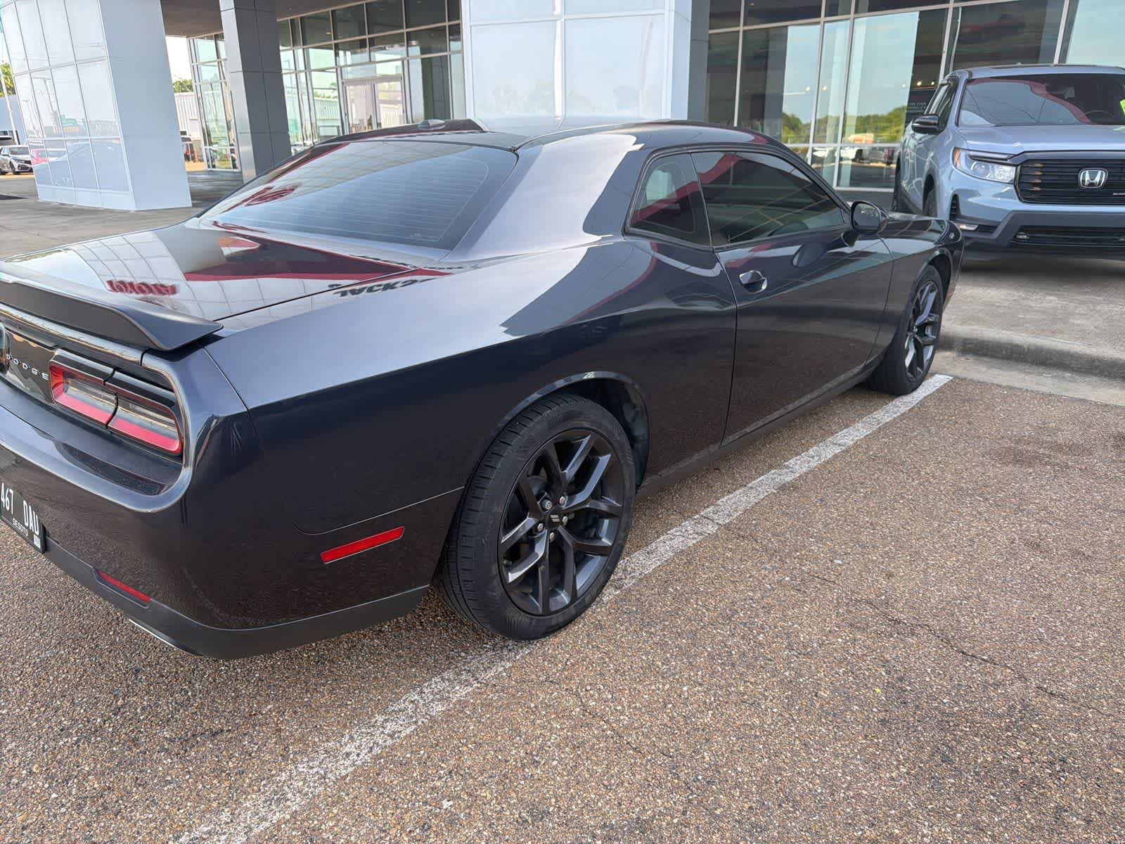Thumbnail: 2019 Dodge Challenger - 3