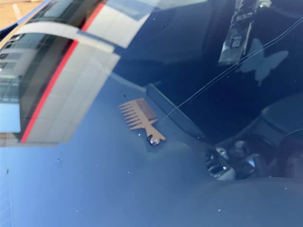 Thumbnail: 2017 Chevrolet Malibu - 3