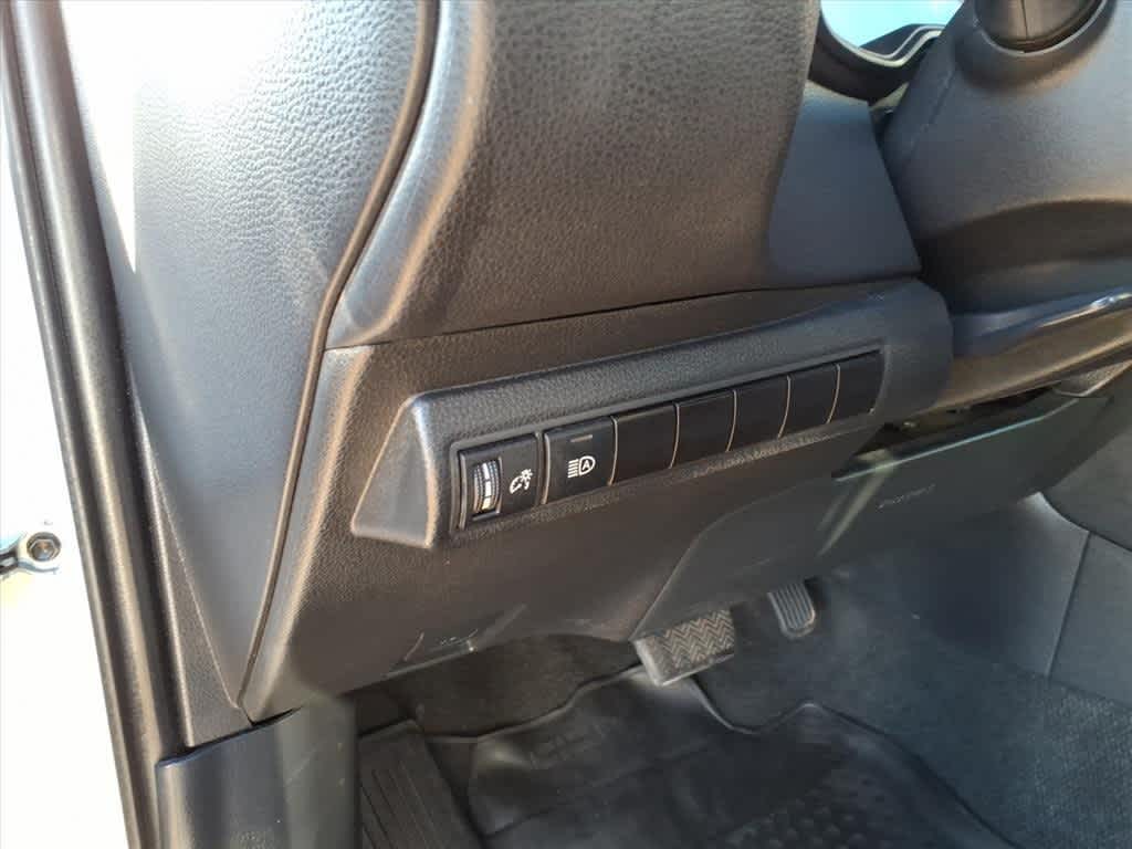 Thumbnail: 2024 Toyota Corolla - 13