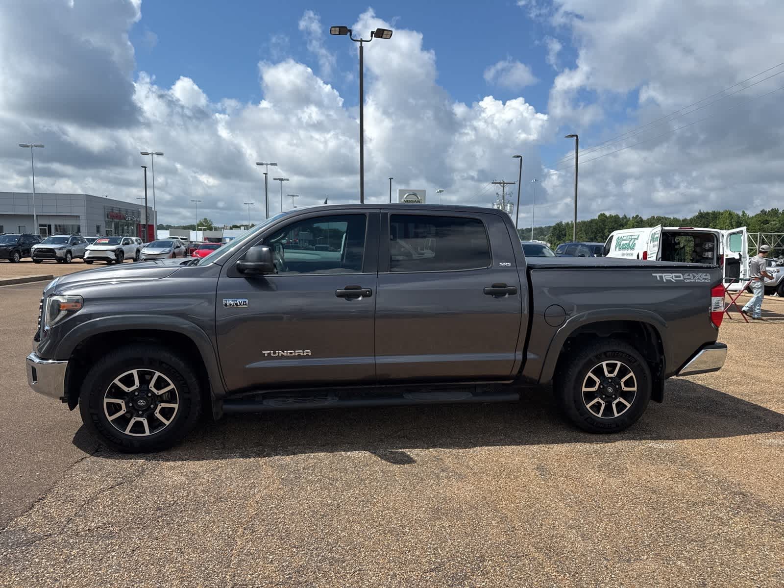 Thumbnail: 2019 Toyota Tundra - 1