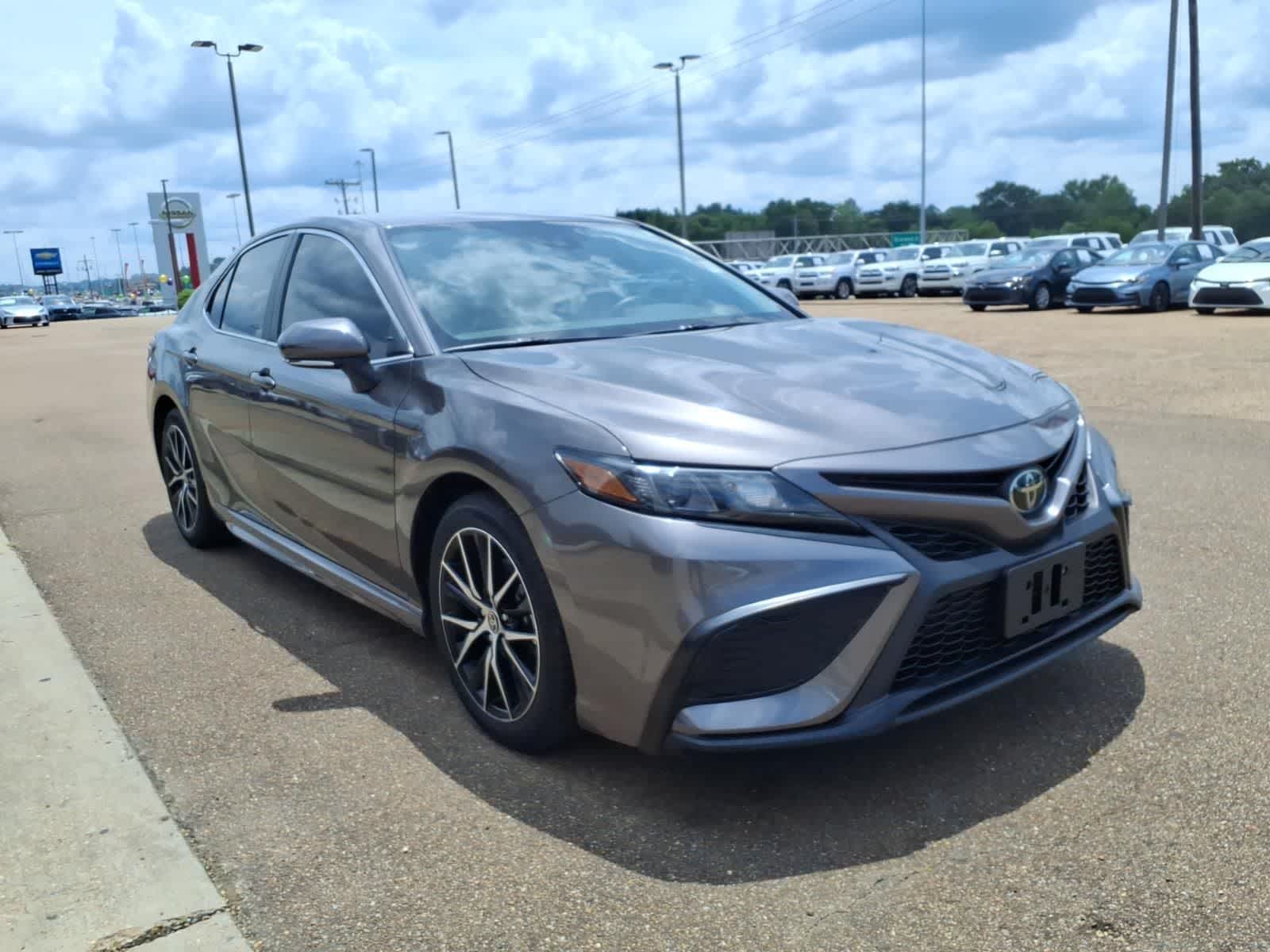 Thumbnail: 2024 Toyota Camry - 3