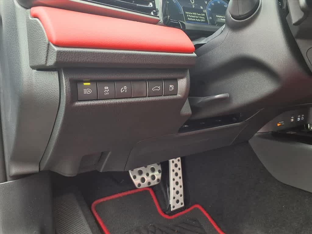 Thumbnail: 2025 Toyota Camry - 13