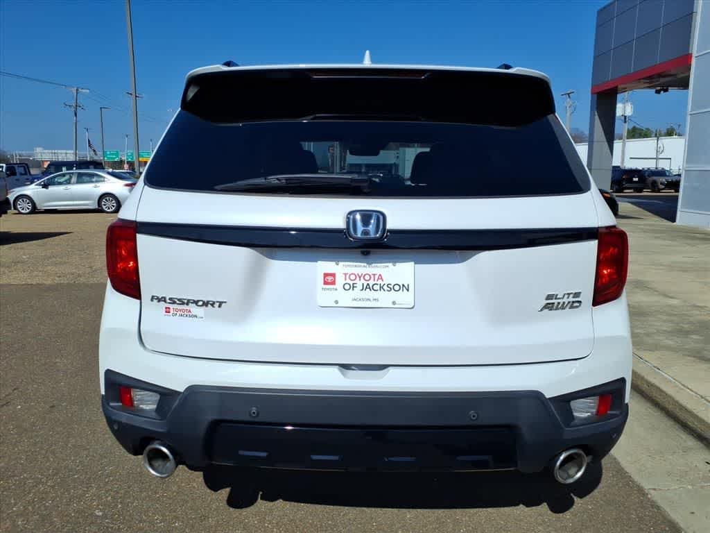 Thumbnail: 2023 Honda Passport - 6