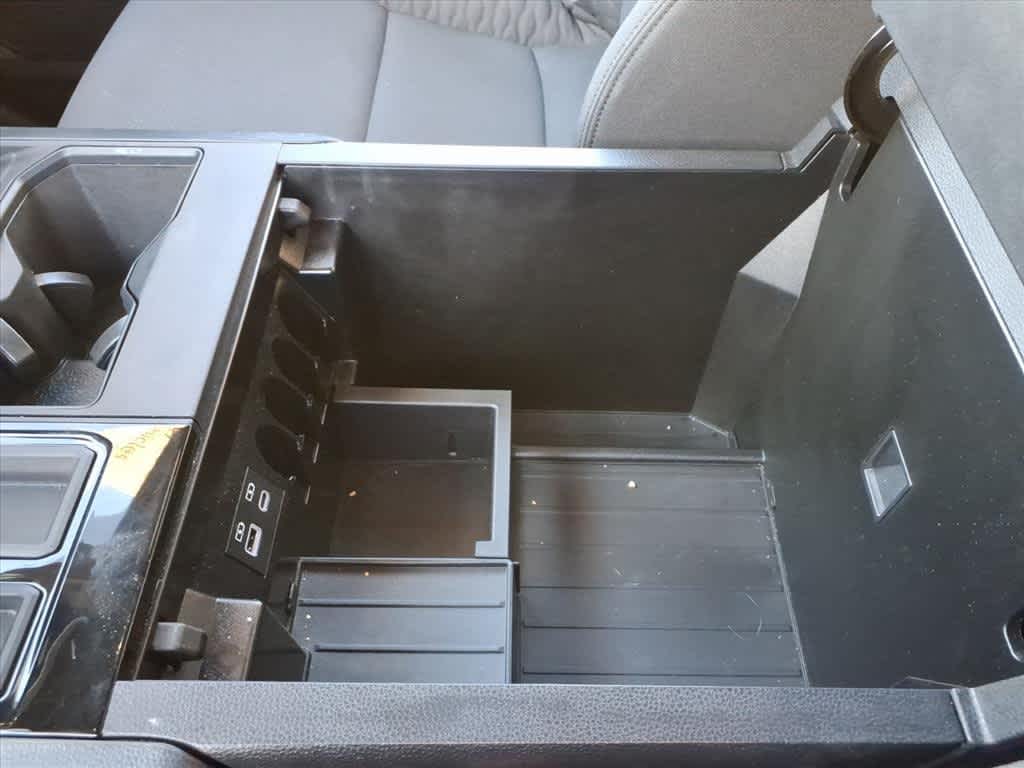 Thumbnail: 2025 Toyota Tundra - 22