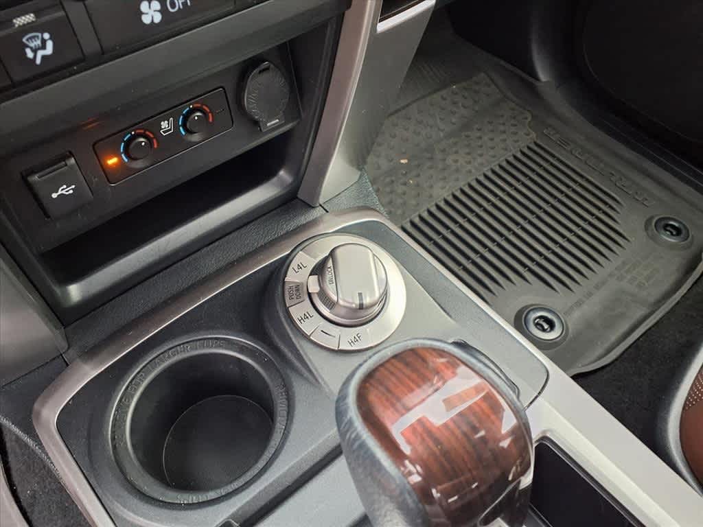 Thumbnail: 2022 Toyota 4Runner - 19