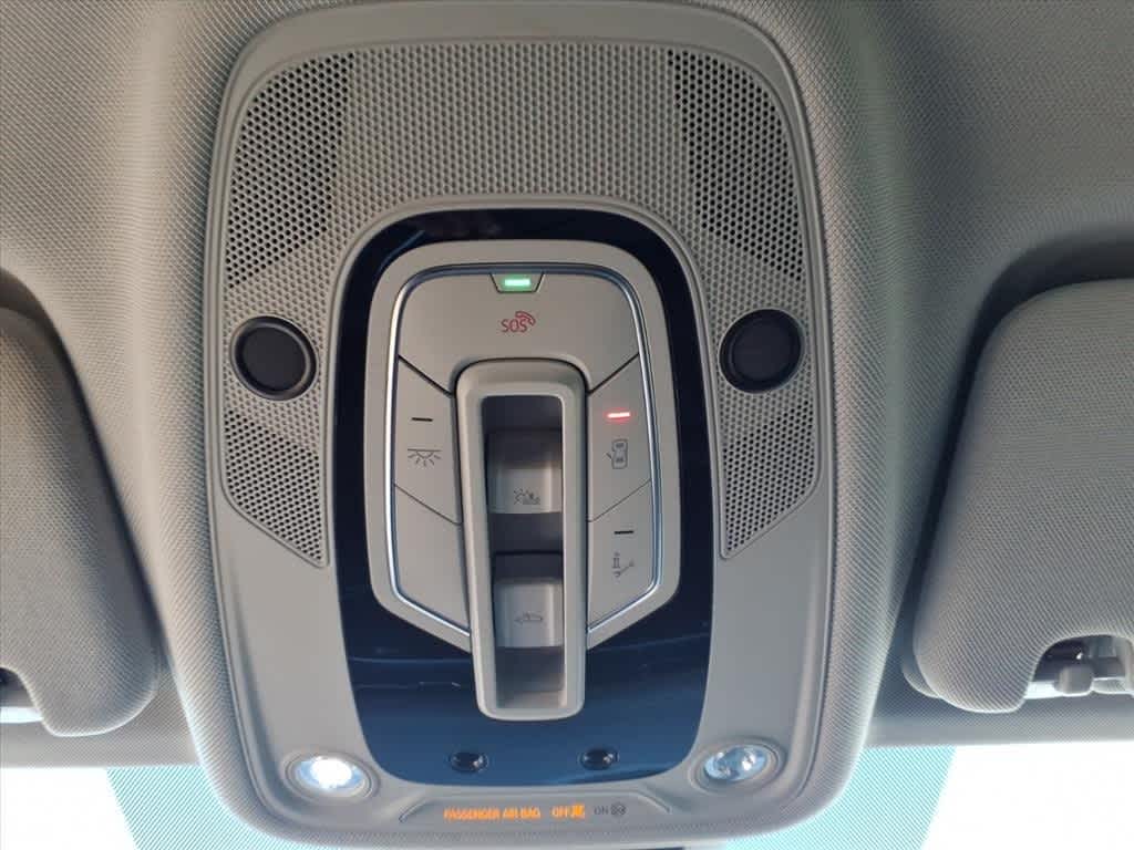 Thumbnail: 2023 Audi Q7 - 24