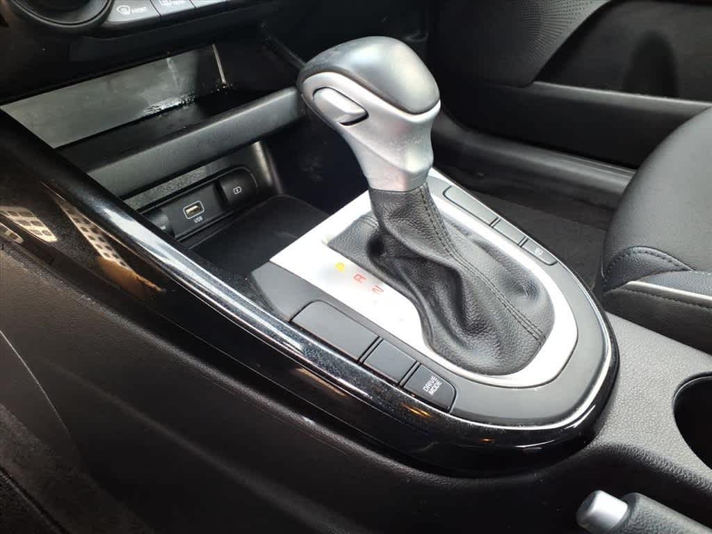 Thumbnail: 2023 Kia Forte - 21