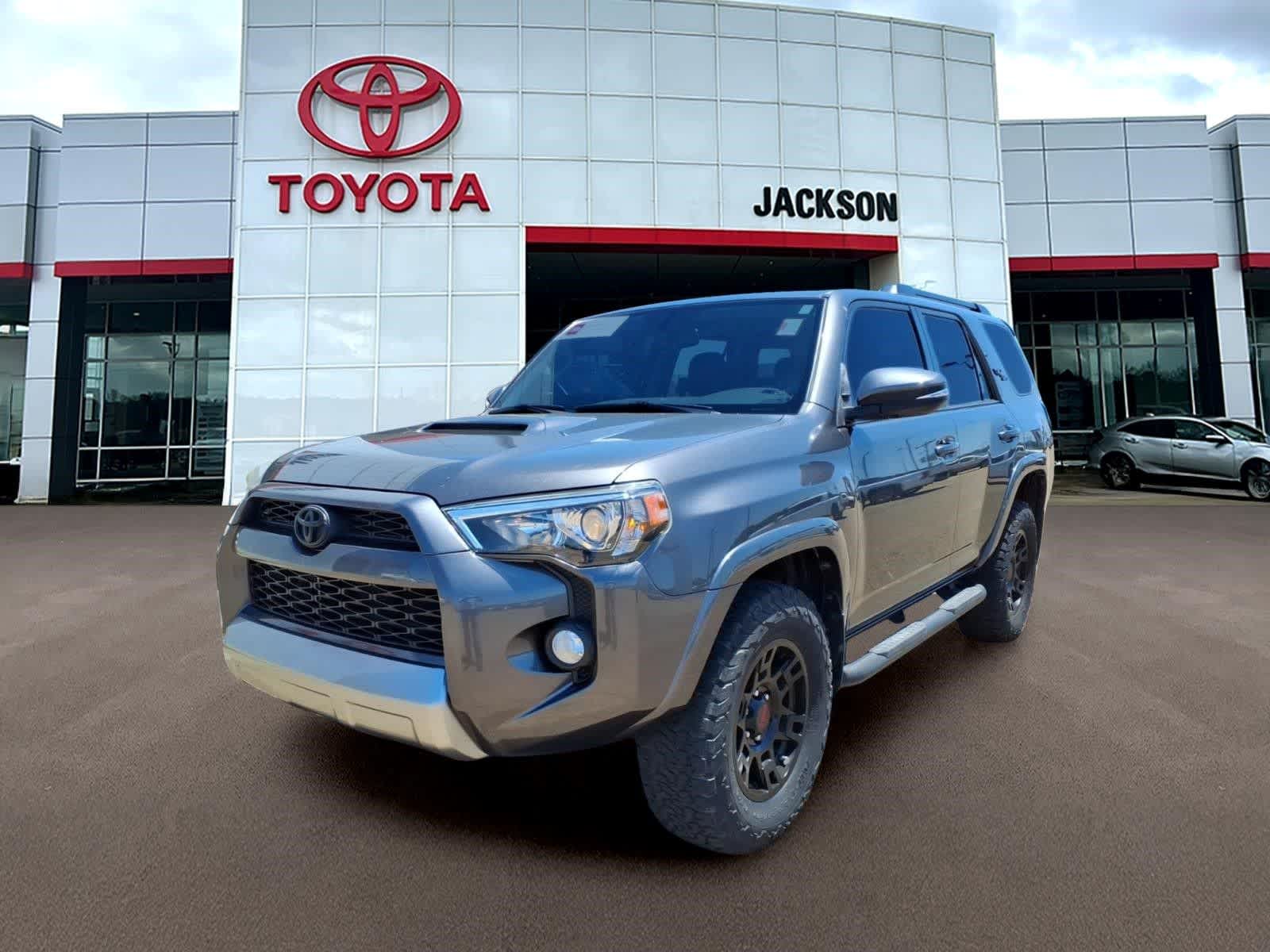 Thumbnail: 2019 Toyota 4Runner - 1