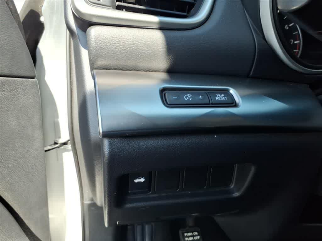 Thumbnail: 2021 Nissan Maxima - 13