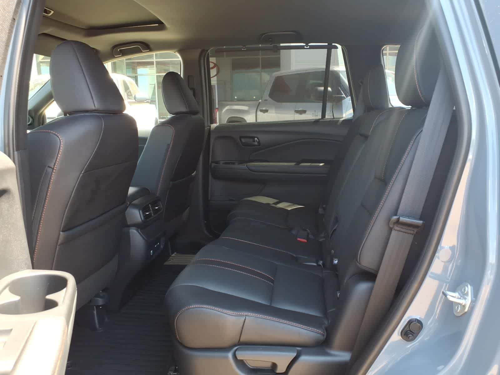 Thumbnail: 2024 Honda Passport - 28