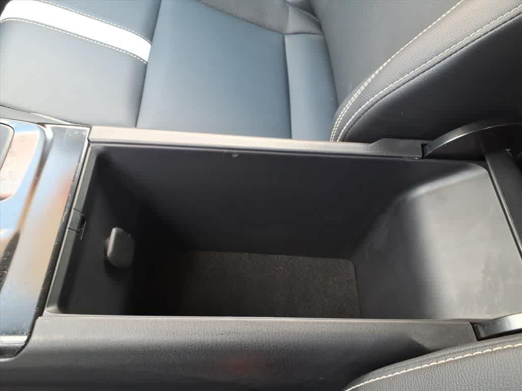 Thumbnail: 2025 Toyota Camry - 22