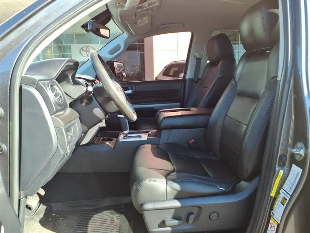 Thumbnail: 2019 Toyota Tundra - 25