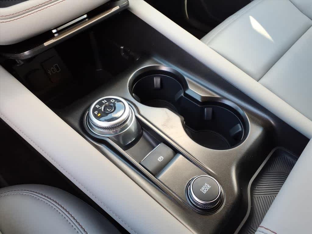 Thumbnail: 2025 Ford Explorer - 22