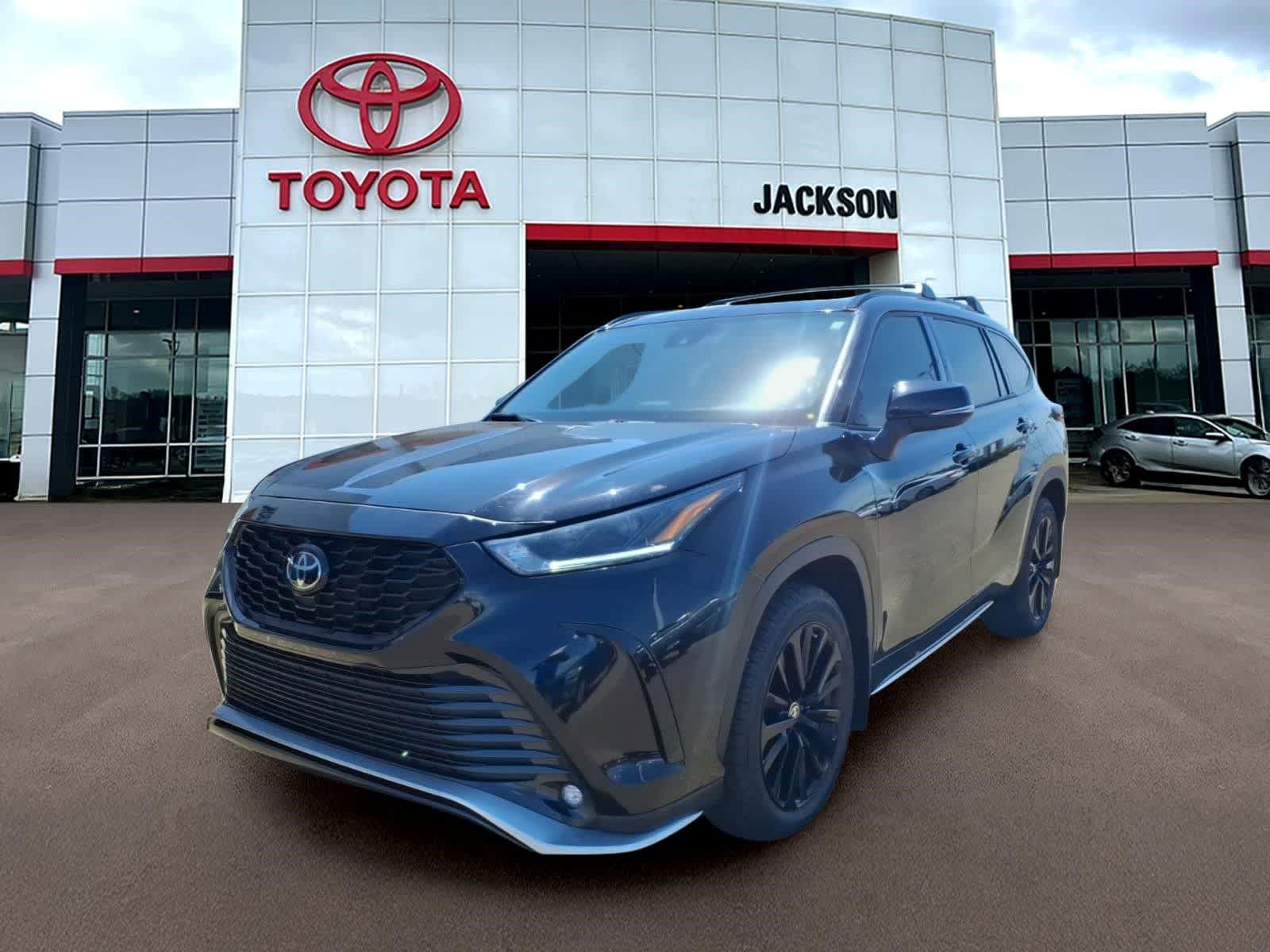 Thumbnail: 2024 Toyota Highlander - 1