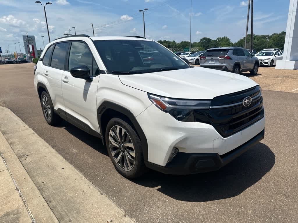 2025 Subaru Forester Touring 3