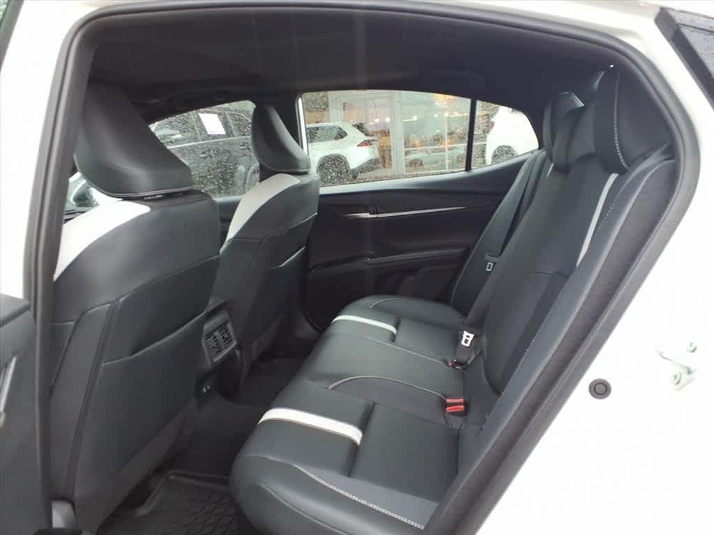 Thumbnail: 2025 Toyota Camry - 27