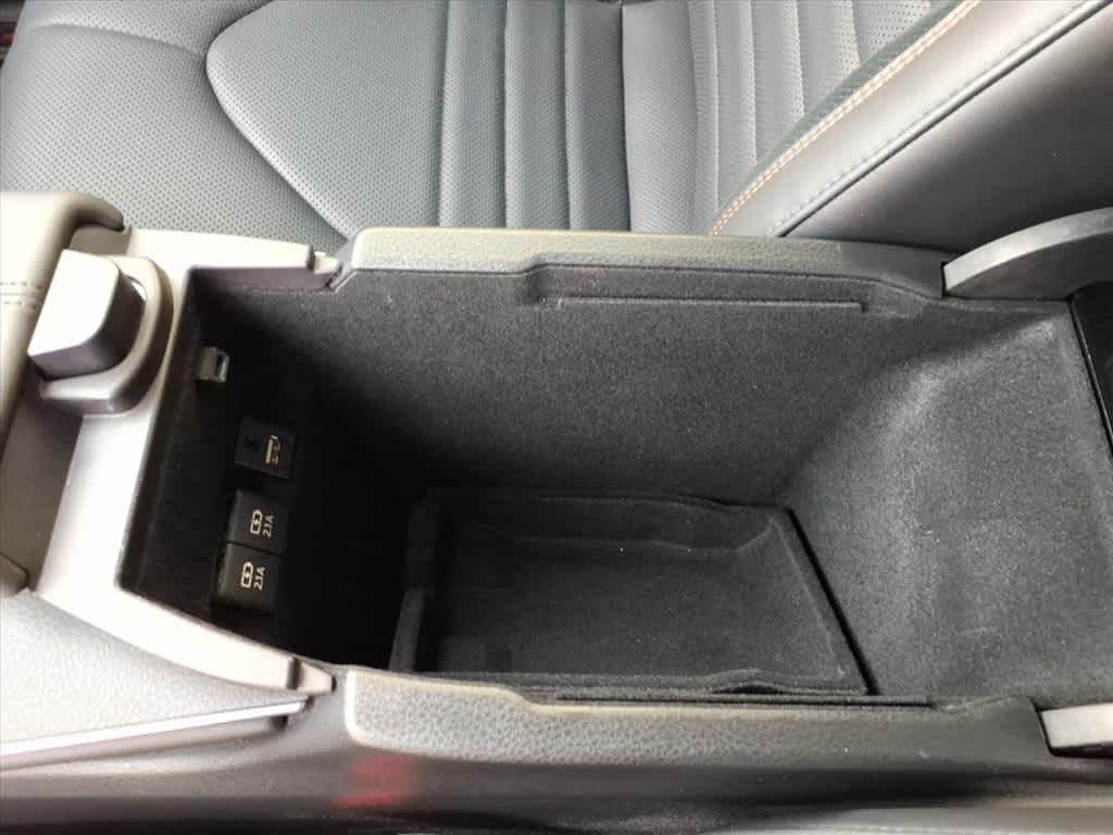 Thumbnail: 2020 Toyota Avalon - 22