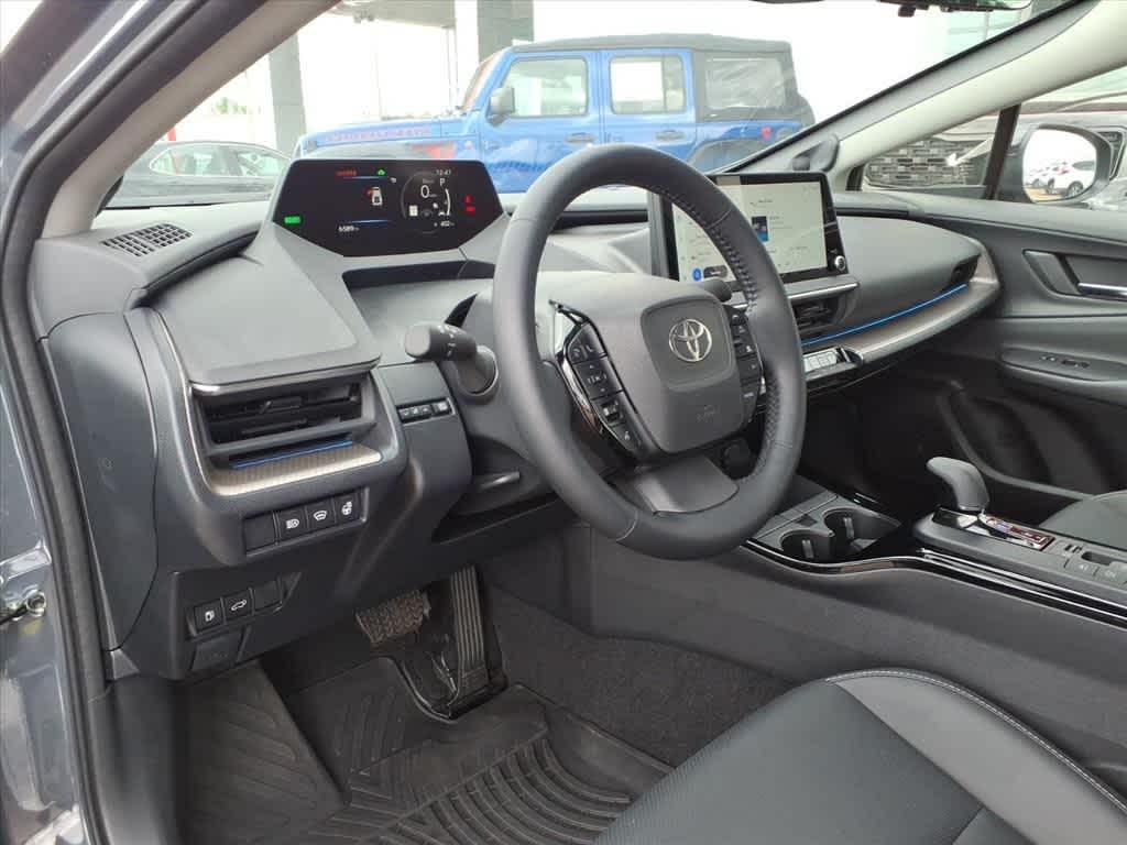 Thumbnail: 2025 Toyota Prius - 11