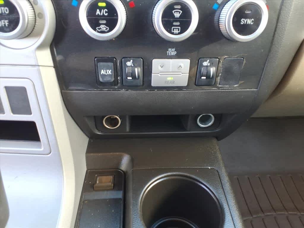 Thumbnail: 2008 Toyota Sequoia - 20