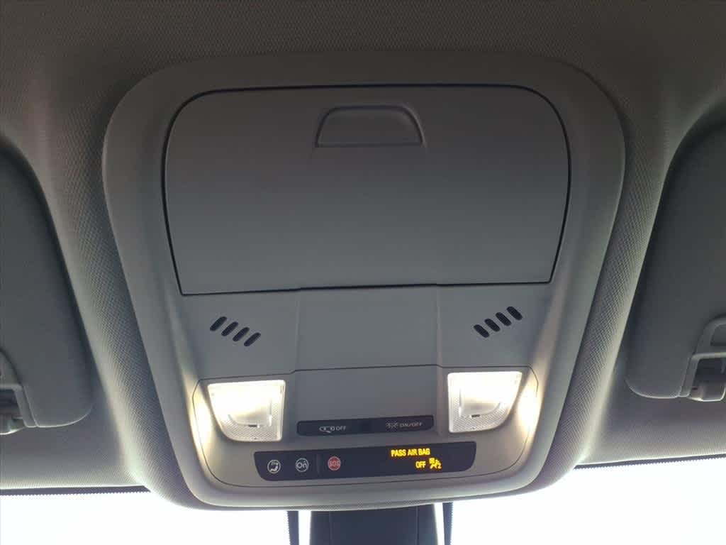 Thumbnail: 2025 Chevrolet Blazer - 23